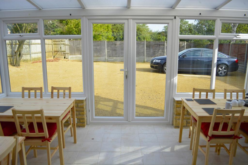 Winston Guesthouse Bicester Exteriér fotografie